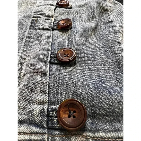 Wish list, denim skirt size medium button front detail - Picture 2 of 5